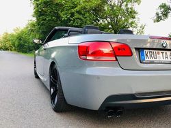 Grau Gebraucht 2009 BMW 325 Cabriolet Performance Cabrio | 10.000 € (Fairer Preis)
