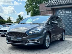 Grau Gebraucht 2019 Ford S-MAX Vignale Van / Kleinbus | 20.940 € (Fairer Preis)