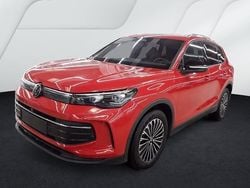 Rot Gebraucht 2025 VW Tiguan Goal SUV | 37.876 € (Superpreis)