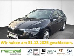 Schwarz Gebraucht 2022 Skoda Octavia Ambition Kombi | 19.289 € (Superpreis)