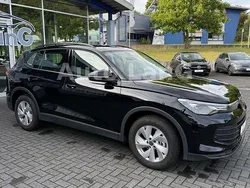 Schwarz Gebraucht 2024 VW Tiguan SUV | 32.790 € (Superpreis)