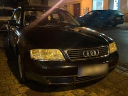 Blau Gebraucht 2000 Audi A6 Limousine | 1.800 € (Guter Preis)