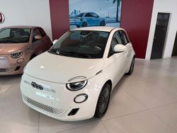 Weiß (ice weiß) Neu 2025 Fiat 500e Kleinwagen | 24.900 €