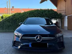 Blau Gebraucht 2019 Mercedes A35 AMG AMG Limousine | 30.000 € (Superpreis)