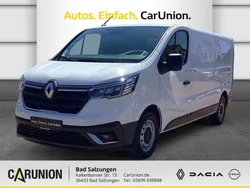 Arktis weiß (weiß) Gebraucht 2023 Renault Trafic Komfort Van | 26.750 € (Fairer Preis)