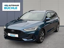 Chromablau metallic Gebraucht 2024 Ford Focus ST-Line X Kombi | 25.880 € (Guter Preis)