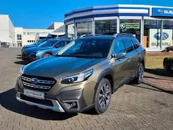 Grün Neu 2025 Subaru Outback Platinum SUV | 44.990 € (Guter Preis)