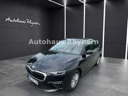 Schwarzmagic perleffekt Gebraucht 2024 Skoda Scala Selection Kleinwagen | 27.390 € (Teuer)