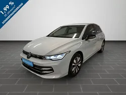 Crystal ice blue metallic (metallic) Gebraucht 2024 VW Golf VIII Goal Limousine | 30.900 €
