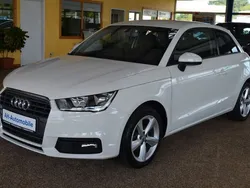 Weiß Gebraucht 2018 Audi A1 Design Kleinwagen | 14.480 €