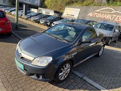 Blau Gebraucht 2006 Opel Tigra Basis Cabrio | 2.999 € (Fairer Preis)