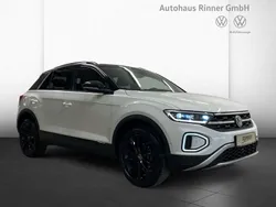 Weiss Gebraucht 2024 VW T-Roc Style SUV | 30.750 € (Fairer Preis)