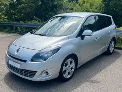 Grau Gebraucht 2009 Renault Scénic III Dynamique Van / Kleinbus | 3.890 € (Fairer Preis)