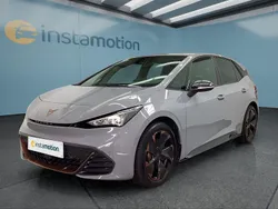 Grau Gebraucht 2023 Cupra Born Kleinwagen | 32.449 € (Etwas zu teuer)