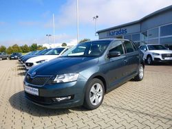Grau Gebraucht 2018 Skoda Rapid Limousine | 11.600 € (Fairer Preis)