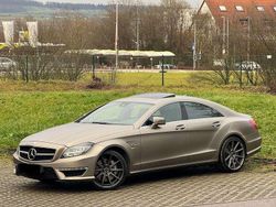 Beige Gebraucht 2011 Mercedes CLS63 AMG AMG Coupé | 36.000 € (Fairer Preis)