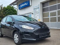 Schwarz (metallic) Gebraucht 2014 Ford Fiesta Ambiente Kleinwagen | 4.490 € (Superpreis)