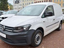 Weiß Gebraucht 2016 VW Caddy Van / Kleinbus | 7.999 € (Guter Preis)