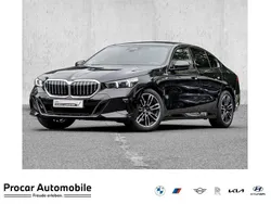 Schwarz Gebraucht 2024 BMW 520 M Sport Limousine | 50.999 € (Superpreis)
