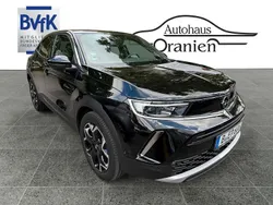 Diamond black (metallic) Gebraucht 2021 Opel Mokka Ultimate SUV | 19.890 € (Fairer Preis)