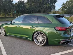 Grün Gebraucht 2018 Audi RS4 Performance Kombi | 54.800 € (Fairer Preis)