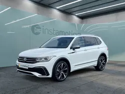 Weiß Gebraucht 2024 VW Tiguan Allspace R-line SUV | 47.895 € (Etwas zu teuer)