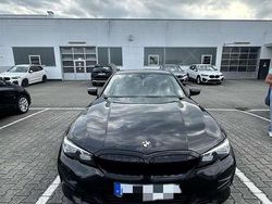 Gebraucht 2019 BMW 320 Limousine | 24.450 € (Teuer)