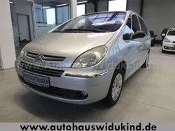 Silber Gebraucht 2008 Citroën Xsara Picasso Van / Kleinbus | 1.490 € (Teuer)