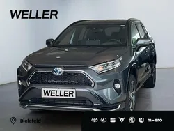 Grau Gebraucht 2021 Toyota RAV4 Hybrid SUV | 38.880 € (Guter Preis)