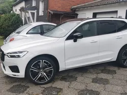 Weiß Gebraucht 2018 Volvo XC60 R-Design SUV | 26.900 € (Fairer Preis)