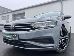 Grau Gebraucht 2022 VW Passat R-line Kombi | 22.860 € (Guter Preis)