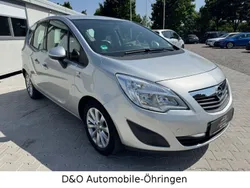 Silber Gebraucht 2014 Opel Meriva Van / Kleinbus | 7.990 € (Guter Preis)