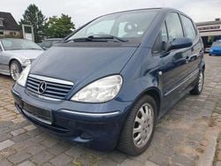 Blau Gebraucht 2002 Mercedes A140 Elegance Limousine | 550 € (Superpreis)