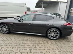 Grau Gebraucht 2015 Porsche Panamera Chrono Limousine | 27.500 € (Teuer)