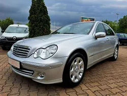 Brillantsilber metalliclack Gebraucht 2005 Mercedes C180 Limousine | 6.699 € (Etwas zu teuer)