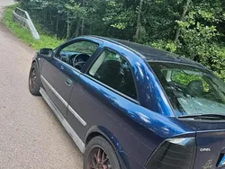 Blau Gebraucht 1999 Opel Astra Sportive Limousine | 450 € (Superpreis)