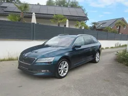 Blau Gebraucht 2019 Skoda Superb Limousine | 14.890 € (Fairer Preis)