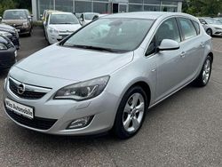 Silber Gebraucht 2010 Opel Astra Sport Limousine | 3.600 € (Fairer Preis)