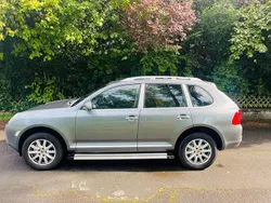 Grau Gebraucht 2006 Porsche Cayenne S SUV | 7.200 € (Guter Preis)