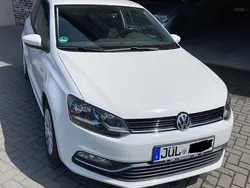 Weiß Gebraucht 2015 VW Polo LOUNGE Kleinwagen | 7.400 € (Guter Preis)