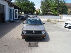 Gold Gebraucht 1990 VW Golf II Kleinwagen | 8.999 €