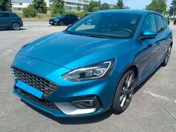 Blau Gebraucht 2020 Ford Focus ST Limousine | 20.900 € (Guter Preis)