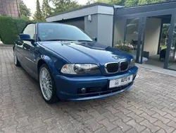 Blau Gebraucht 2002 BMW 320 Cabriolet M Sport Cabrio | 5.490 €