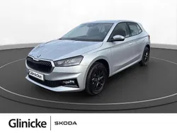 Brilliantsilber metallic Gebraucht 2025 Skoda Fabia Selection Limousine | 22.996 € (Etwas zu teuer)