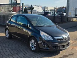 Schwarz Gebraucht 2013 Opel Corsa Kleinwagen | 2.300 € (Guter Preis)