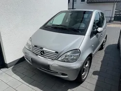 Silber Gebraucht 2002 Mercedes A190 Kleinwagen | 2.250 € (Etwas zu teuer)