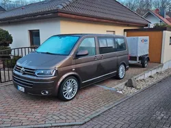 Braun Gebraucht 2011 VW T5 Highline Van | 21.900 € (Superpreis)