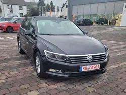 Schwarz Gebraucht 2018 VW Passat Comfortline Kombi | 15.900 € (Guter Preis)