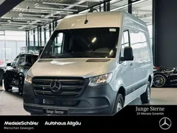 Iridiumsilber (metallic) Gebraucht 2023 Mercedes Sprinter Van | 39.091 € (Etwas zu teuer)