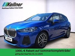 Blau Gebraucht 2023 BMW 220 Active Tourer M Sport Van / Kleinbus | 29.990 € (Fairer Preis)